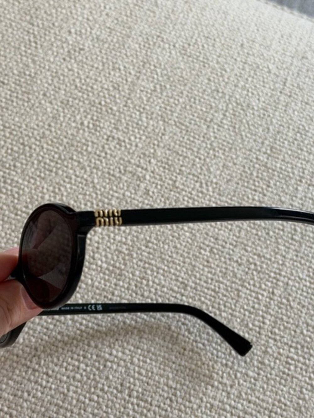 Miu Miu Black Sunglasses with Pink Velvet Case - Picture 2 of 10